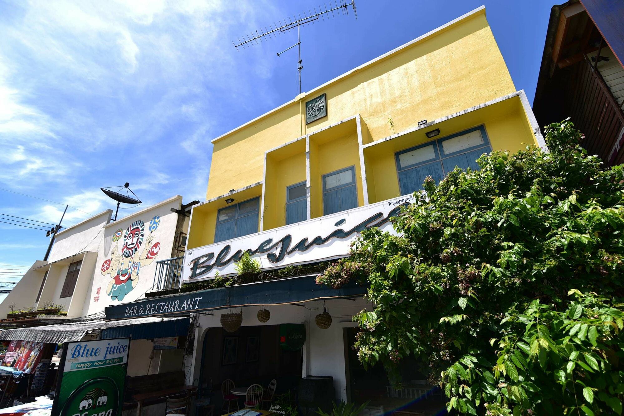 Hotel Blue Juice Krabi town Exterior foto